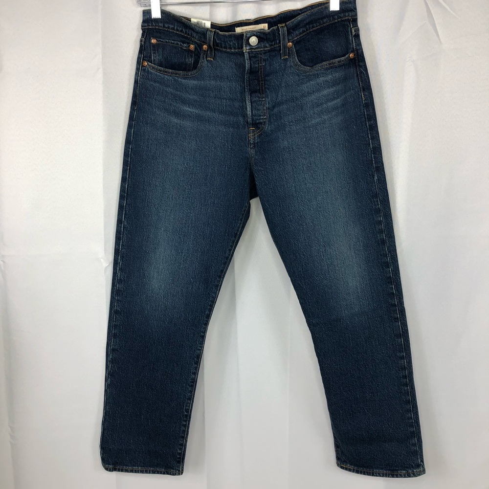 NWT Levi’s premium wedgie straight leg womens jeans 32x28 high rise cotton blend